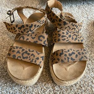 Espadrille cheetah sandals